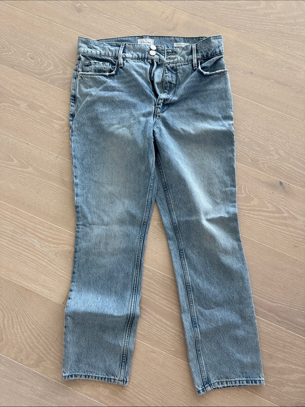 FRAME Classic Light Blue Women’s Jeans